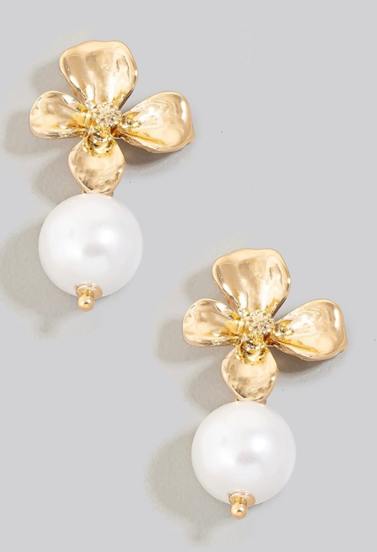 Pearl Bead Charm Flower Stud Earrings